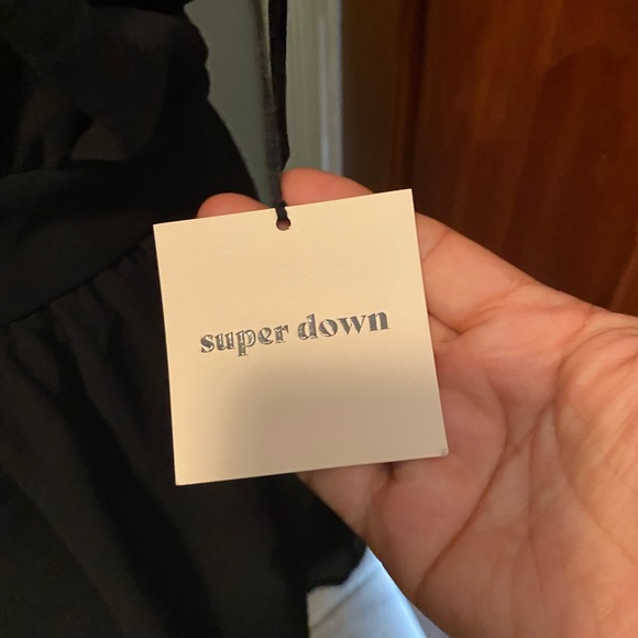 Superdown dress - Picture 3 of 3